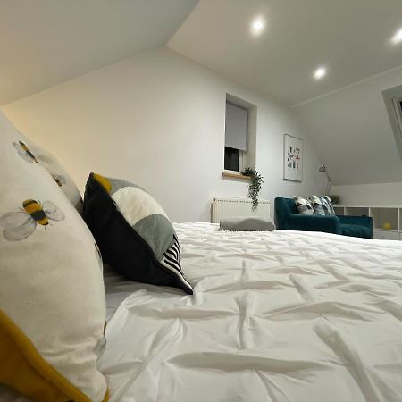 Unique Luxury Detached Apartment In Windsor That Sleeps 4 Dış mekan fotoğraf