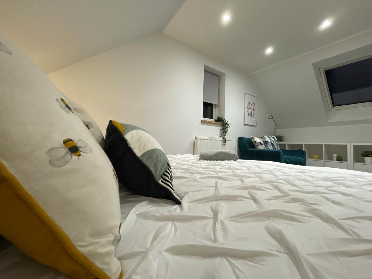 Unique Luxury Detached Apartment In Windsor That Sleeps 4 Dış mekan fotoğraf