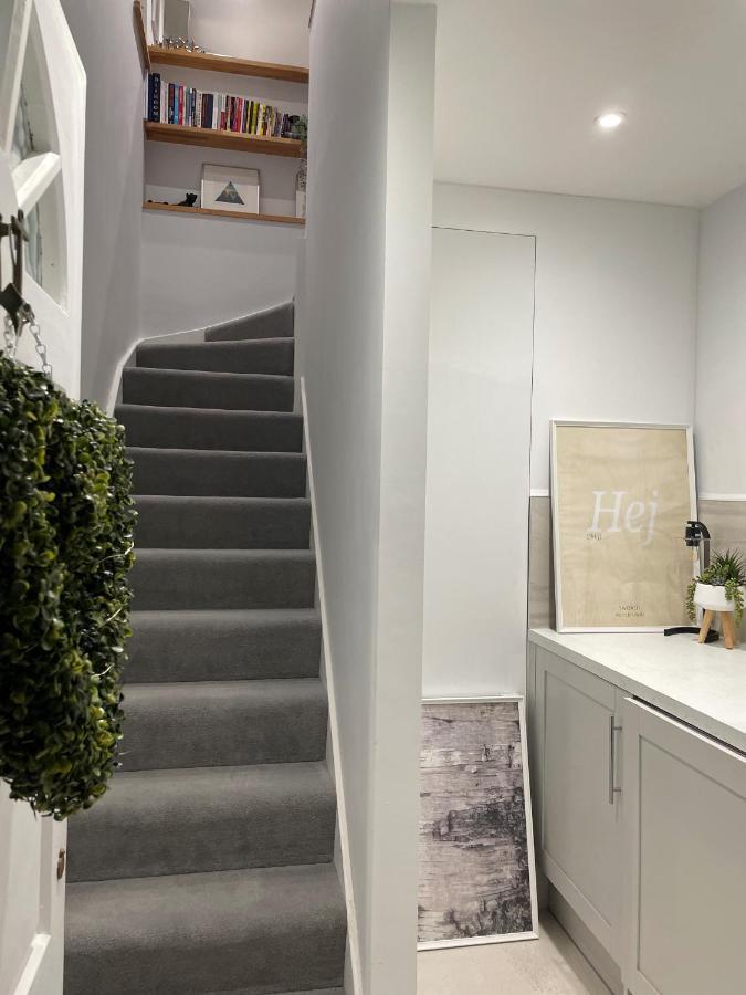 Unique Luxury Detached Apartment In Windsor That Sleeps 4 Dış mekan fotoğraf