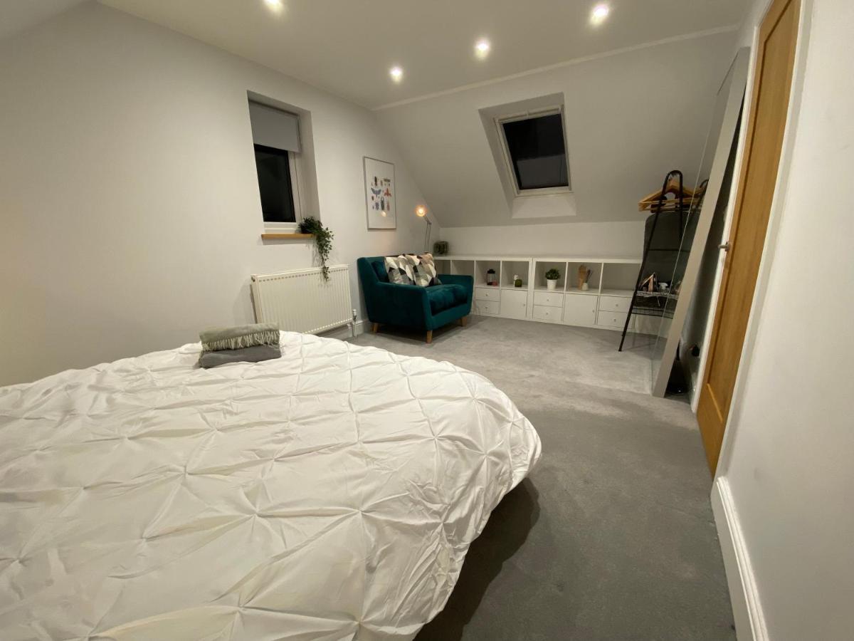 Unique Luxury Detached Apartment In Windsor That Sleeps 4 Dış mekan fotoğraf