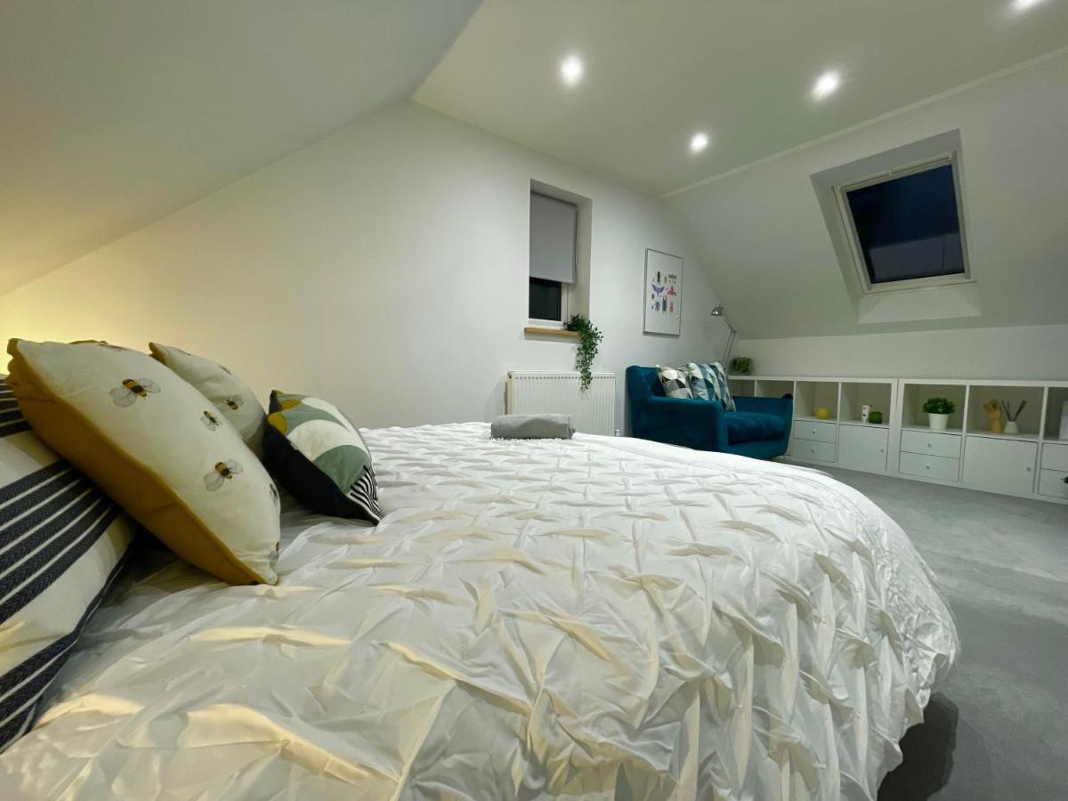 Unique Luxury Detached Apartment In Windsor That Sleeps 4 Dış mekan fotoğraf