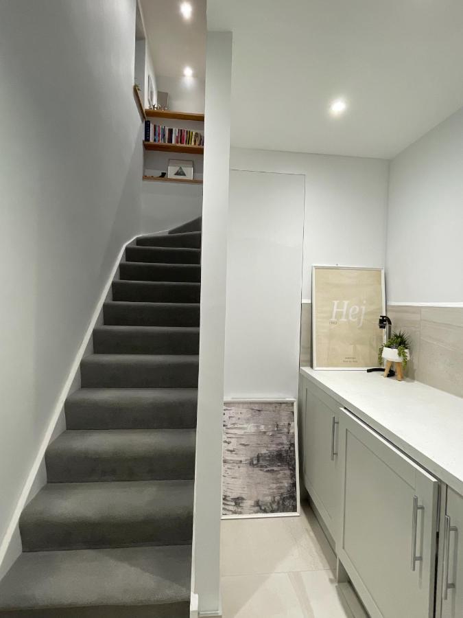 Unique Luxury Detached Apartment In Windsor That Sleeps 4 Dış mekan fotoğraf